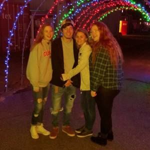 Meet your Posher, Charmie